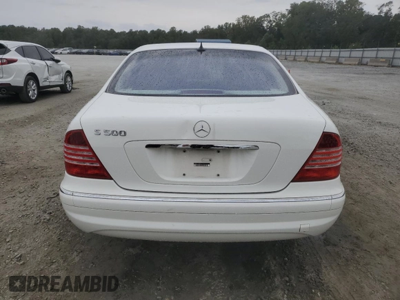 2006 Mercedes-Benz S-Class 4.3L with VIN WDBNG70J46A474165, listed as a Copart auction lot 71414334 with 152,755 mi miles and Salvage Title. Bid and sale history available at carsss.com. Image 6.