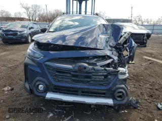 2025 Subaru Outback Limited z VIN 4S4BTANC3S3207973, wystawiony jako Copart lot #50604335 z przebiegiem Nie podano mil oraz Szkoda całkowita • Salvage title. Historia ofert i sprzedaży dostępna na DreamBid. Obrazek 5.