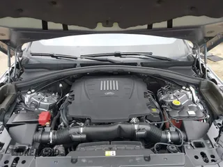 2020 Land Rover Range Rover Velar S with VIN SALYB2FV0LA243665, listed as a IAAI auction lot 42435290 with 49,129 mi miles and . Bid and sale history available at DreamBid. Image 10.