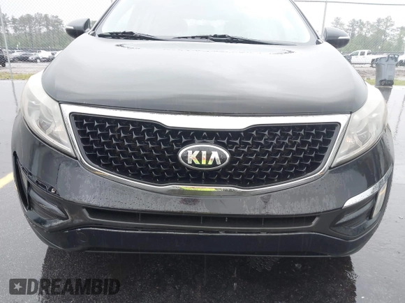 2015 Kia Sportage EX z VIN KNDPC3AC5F7785714, wystawiony jako IAAI lot #42242490 z przebiegiem 199 706 mil mil oraz . Historia ofert i sprzedaży dostępna na DreamBid. Obrazek 6.