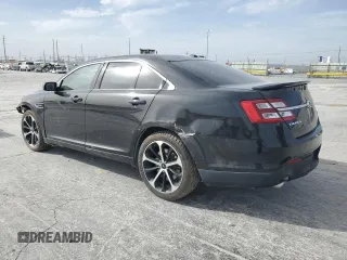 2015 Ford Taurus SHO z VIN 1FAHP2KTXFG121786, wystawiony jako Copart lot #49718275 z przebiegiem 114 946 mil mil oraz Szkoda całkowita • Salvage title. Historia ofert i sprzedaży dostępna na DreamBid. Obrazek 2.