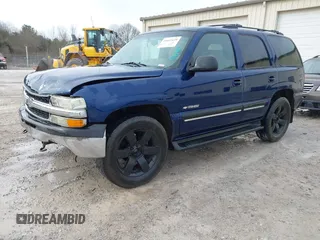 2001 Chevrolet Tahoe LT with VIN 1GNEK13T81J207380, listed as a IAAI auction lot 41611619 with 176,198 mi miles. Bid and sale history available at carsss.com. Image 2.