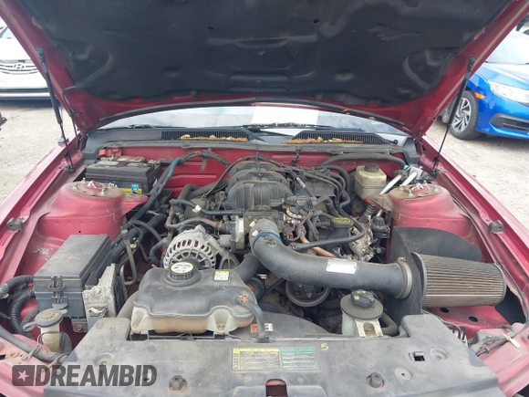 2006 Ford Mustang Standard with VIN 1ZVHT80N765239610, listed as a IAAI auction lot 42454146 with 146,261 mi miles and . Bid and sale history available at DreamBid. Image 10.