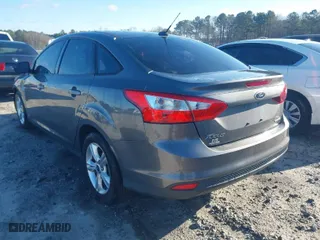 2014 Ford Focus SE with VIN 1FADP3F22EL203183, listed as a IAAI auction lot 41708698 with 139,194 mi miles. Bid and sale history available at carsss.com. Image 3.