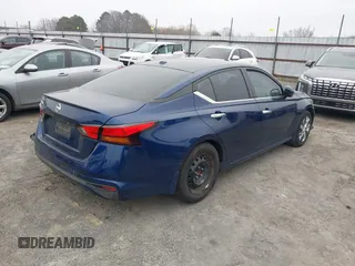 2020 Nissan Altima S z VIN 1N4BL4BV0LC113410, wystawiony jako IAAI lot #41500686 z przebiegiem 73 843 mil mil oraz . Historia ofert i sprzedaży dostępna na DreamBid. Obrazek 4.