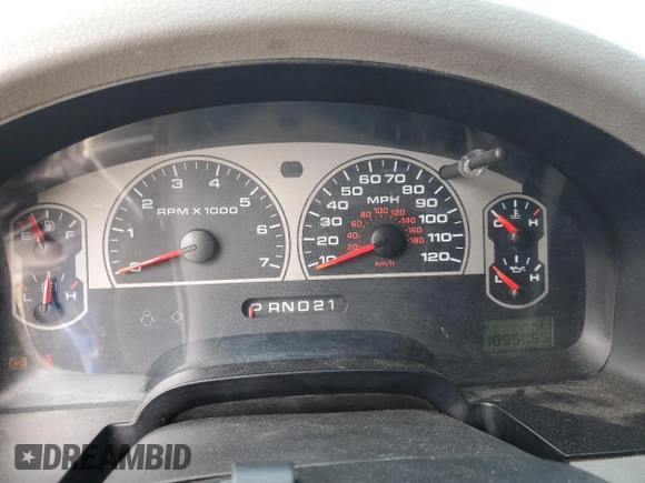 2005 Ford F-150 STX z VIN 1FTRX12W45FA04955, wystawiony jako Copart lot #54565015 z przebiegiem 189 505 mil mil oraz Szkoda całkowita • Salvage title. Historia ofert i sprzedaży dostępna na DreamBid. Obrazek 9.