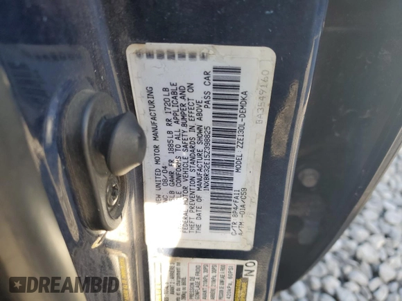 2005 Toyota Corolla CE with VIN 1NXBR32E15Z398825, listed as a Copart auction lot 53497925 with 299,999 mi miles and Clean title. Bid and sale history available at DreamBid. Image 12.