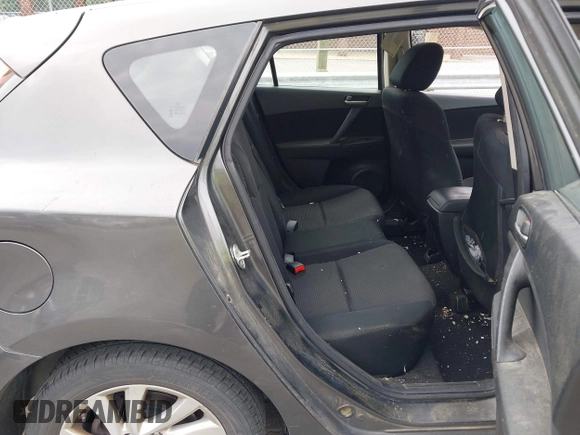 2012 Mazda 3 i Touring с VIN JM1BL1L81C1642250, выставлен на аукционе IAAI как лот 42130059 с пробегом 153 949 миль миль и . История ставок и продаж доступна на DreamBid. Изображение 8.