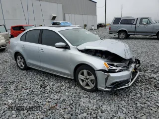 2011 Volkswagen Jetta TDI with VIN 3VWLL7AJ0BM121421, listed as a Copart auction lot 51160365 with 138,364 mi miles and Salvage title. Bid and sale history available at DreamBid. Image 4.