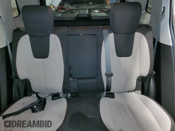 2011 GMC Terrain SLE-2 with VIN 2CTFLTE53B6314585, listed as a Copart auction lot 42002235 with 124,574 mi miles and Salvage Title. Bid and sale history available at carsss.com. Image 10.