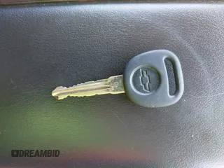 2007 GMC Yukon Denali с VIN 1GKFK63847J208819, выставлен на аукционе IAAI как лот 39872502 с пробегом 237 119 миль миль и . История ставок и продаж доступна на DreamBid. Изображение 11.