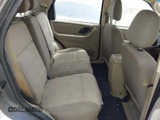 2005 Ford Escape XLS Value с VIN 1FMYU02Z95KB06733, выставлен на аукционе IAAI как лот 42207569 с пробегом 135 083 миль миль и . История ставок и продаж доступна на DreamBid. Изображение 8.