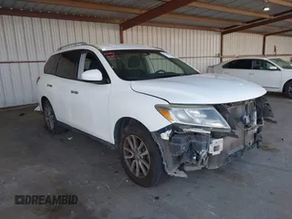 2016 Nissan Pathfinder S with VIN 5N1AR2MMXGC641602, listed as a IAAI auction lot 42174567 with 132,840 mi miles and . Bid and sale history available at DreamBid. Image 1.
