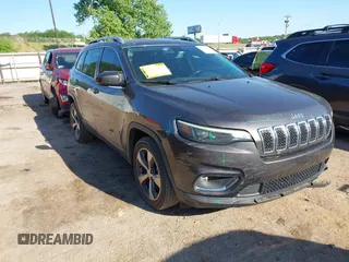 2020 Jeep Cherokee Limited with VIN 1C4PJLDB3LD547365, listed as a IAAI auction lot 42307536 with 117,109 mi miles and . Bid and sale history available at DreamBid. Image 1.