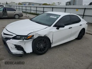 2022 Toyota Camry SE with VIN 4T1G11AK4NU056889, listed as a Copart auction lot 49347665 with 43,110 mi miles and Salvage Title. Bid and sale history available at carsss.com. Image 1.
