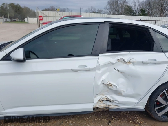 2021 Volkswagen Jetta GLI S with VIN 3VW6T7BU9MM021181, listed as a IAAI auction lot 41587180 with 49,058 mi miles and . Bid and sale history available at DreamBid. Image 15.