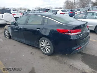 2018 Kia Optima S with VIN 5XXGT4L3XJG250896, listed as a IAAI auction lot 41839477 with 1 mi miles. Bid and sale history available at carsss.com. Image 3.