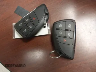 2024 Chevrolet Equinox EV RS z VIN 3GN7DRRR6RS270212, wystawiony jako IAAI lot #40974910 z przebiegiem 296 mil mil oraz . Historia ofert i sprzedaży dostępna na DreamBid. Obrazek 11.