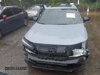 2024 Honda Civic Si z VIN 2HGFE1E52RH471891, wystawiony jako IAAI lot #40477222 z przebiegiem 23 170 mil mil oraz . Historia ofert i sprzedaży dostępna na DreamBid. Obrazek 12.