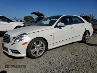 2012 Mercedes-Benz E 350 Luxury with VIN WDDHF5KB9CA563372, listed as a Copart auction lot 65737815 with 131,573 mi miles and Salvage title. Bid and sale history available at DreamBid. Image 1.