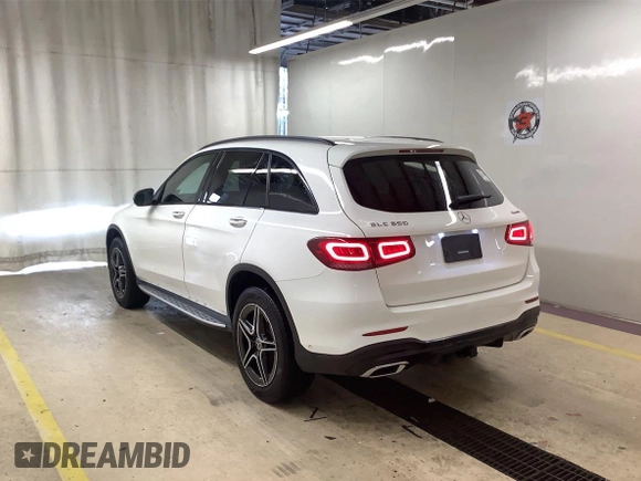 2021 Mercedes-Benz GLC 300 z VIN W1N0G8EB1MV300510, wystawiony jako IAAI lot #41970630 z przebiegiem 40 722 mil mil oraz . Historia ofert i sprzedaży dostępna na DreamBid. Obrazek 2.