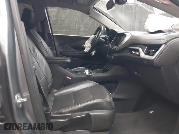 2020 GMC Terrain SLT z VIN 3GKALPEV8LL179358, wystawiony jako IAAI lot #42272738 z przebiegiem 65 962 mil mil oraz . Historia ofert i sprzedaży dostępna na DreamBid. Obrazek 5.