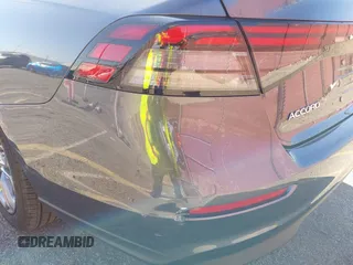 2024 Honda Accord EX с VIN 1HGCY1F30RA033974, выставлен на аукционе IAAI как лот 41997178 с пробегом 10 906 миль миль и . История ставок и продаж доступна на DreamBid. Изображение 18.