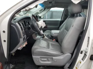2015 Toyota Sequoia Platinum with VIN 5TDDW5G16FS125702, listed as a Copart auction lot 43027114 with 76,670 mi miles. Bid and sale history available at carsss.com. Image 7.