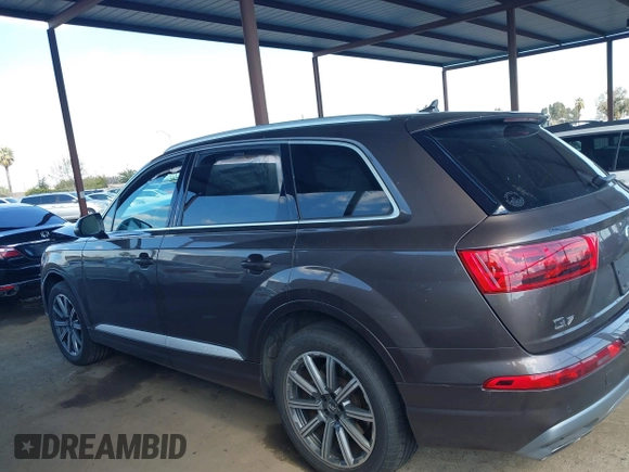 2018 Audi Q7 Premium Plus z VIN WA1LHAF79JD044647, wystawiony jako IAAI lot #41666009 z przebiegiem 60 087 mil mil oraz . Historia ofert i sprzedaży dostępna na DreamBid. Obrazek 14.