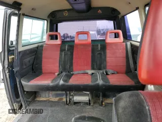 1988 Volkswagen Vanagon with VIN WV2YB0252JH083277, listed as a Copart auction lot 52309505 with 173,547 mi miles and Clean Title. Bid and sale history available at DreamBid. Image 10.