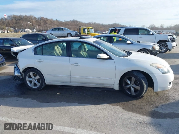 2008 Nissan Altima 3.5 SE with VIN 1N4BL21E38C162565, listed as a IAAI auction lot 41722199 with 205,992 mi miles. Bid and sale history available at carsss.com. Image 13.