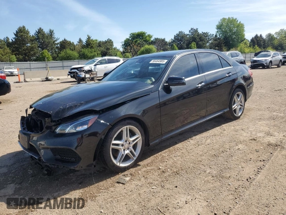 2015 Mercedes-Benz E 350 Luxury z VIN WDDHF8JB2FB099116, wystawiony jako Copart lot #56464985 z przebiegiem 122 123 mil mil oraz Szkoda całkowita • Salvage title. Historia ofert i sprzedaży dostępna na DreamBid. Obrazek 1.