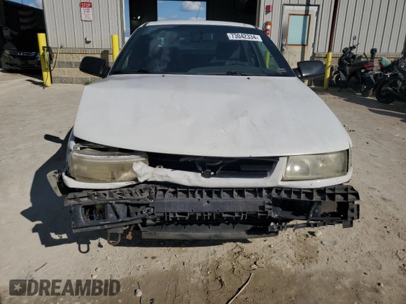 1997 Volkswagen Passat with VIN WVWGG83A0VB009323, listed as a Copart auction lot 73042334 with 261,740 mi miles and Salvage title. Bid and sale history available at DreamBid. Image 5.