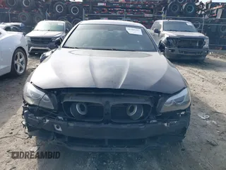 2013 BMW 5 Series 550i xDrive with VIN WBAFU9C50DDY70918, listed as a IAAI auction lot 41501293 with 77,675 mi miles and . Bid and sale history available at carsss.com. Image 13.