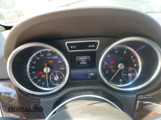 2015 Mercedes-Benz M 350 z VIN 4JGDA5HB1FA618394, wystawiony jako Copart lot #55184115 z przebiegiem 97 299 mil mil oraz Szkoda całkowita • Salvage title. Historia ofert i sprzedaży dostępna na DreamBid. Obrazek 9.
