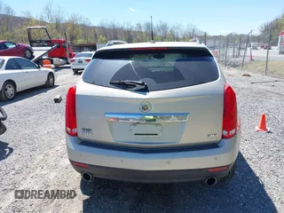 2013 Cadillac SRX Luxury Collection with VIN 3GYFNCE33DS600195, listed as a IAAI auction lot 42026606 with 136,592 mi miles. Bid and sale history available at carsss.com. Image 16.