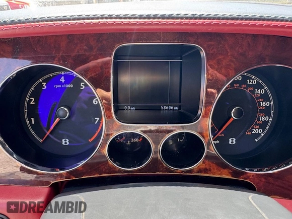 2006 Bentley Flying Spur z VIN SCBBR53W96C031785, wystawiony jako Copart lot #61819345 z przebiegiem 58 606 mil mil oraz Szkoda całkowita • Salvage title. Historia ofert i sprzedaży dostępna na DreamBid. Obrazek 8.