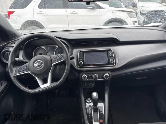 2020 Nissan Kicks S z VIN 3N1CP5BV6LL552157, wystawiony jako Copart lot #50722815 z przebiegiem 150 701 mil mil oraz Szkoda całkowita • Salvage title. Historia ofert i sprzedaży dostępna na DreamBid. Obrazek 9.