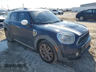 2018 MINI Countryman Cooper S E with VIN WMZYU7C4XJ3E56394, listed as a Copart auction lot 45515125 with 151,218 mi miles and Salvage Title. Bid and sale history available at carsss.com. Image 4.