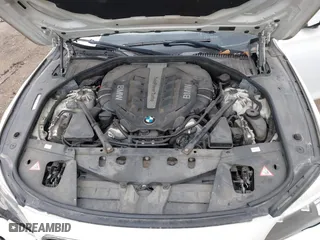 2013 BMW 7 Series 750Li xDrive with VIN WBAYF8C59DD141068, listed as a IAAI auction lot 41868043 with 92,727 mi miles. Bid and sale history available at carsss.com. Image 10.