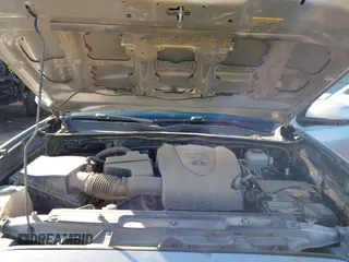 2017 Toyota Tacoma SR5 with VIN 3TMCZ5AN4HM056106, listed as a IAAI auction lot 41432290 with 120,676 mi miles and . Bid and sale history available at DreamBid. Image 10.