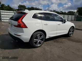 2021 Volvo XC60 Momentum with VIN YV4102DK0M1783376, listed as a Copart auction lot 45535575 with 47,640 mi miles and Non Repairable. Bid and sale history available at carsss.com. Image 3.