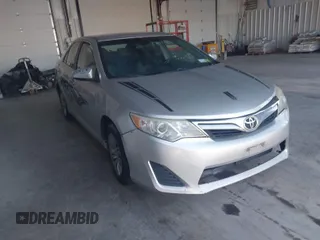 2012 Toyota Camry L with VIN 4T1BF1FK0CU152049, listed as a IAAI auction lot 41981295 with 183,298 mi miles. Bid and sale history available at carsss.com. Image 1.