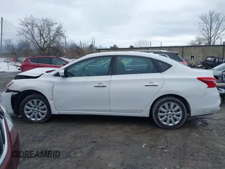 2017 Nissan Sentra SR with VIN 3N1AB7AP7HL664767, listed as a IAAI auction lot 41711875 with 127,307 mi miles and . Bid and sale history available at carsss.com. Image 14.