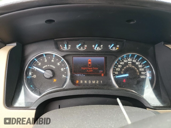 2012 Ford F-150 XL с VIN 1FTFW1ET2CKD56329, выставлен на аукционе Copart как лот 60313925 с пробегом 71 301 миль миль и Списание • Salvage title. История ставок и продаж доступна на DreamBid. Изображение 9.