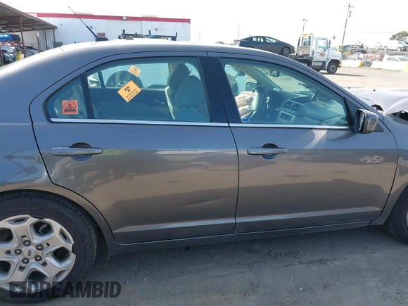 2011 Ford Fusion SE with VIN 3FAHP0HA7BR319917, listed as a IAAI auction lot 41845471 with 115,071 mi miles. Bid and sale history available at carsss.com. Image 13.