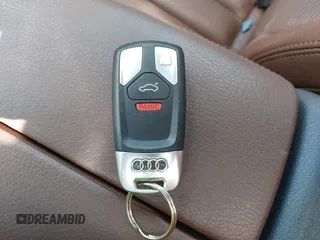 2017 Audi Q7 Premium Plus z VIN WA1LAAF74HD043775, wystawiony jako IAAI lot #42013115 z przebiegiem 68 519 mil mil oraz . Historia ofert i sprzedaży dostępna na DreamBid. Obrazek 11.