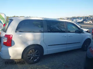 2015 Chrysler Town & Country S with VIN 2C4RC1HG7FR742447, listed as a IAAI auction lot 41814403 with 171,766 mi miles. Bid and sale history available at carsss.com. Image 13.