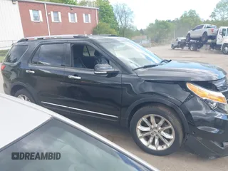 2015 Ford Explorer Limited z VIN 1FM5K8F85FGB93768, wystawiony jako IAAI lot #42199278 z przebiegiem 121 441 mil mil oraz . Historia ofert i sprzedaży dostępna na DreamBid. Obrazek 13.
