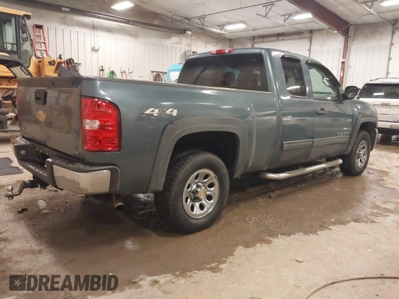2010 Chevrolet Silverado 1500 LS with VIN 1GCSKREA3AZ188227, listed as a IAAI auction lot 41191956 with 108,773 mi miles and . Bid and sale history available at DreamBid. Image 4.